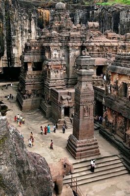 Der Bau des Kailasa-Tempels: Ein architektonisches Wunderwerk der Rashtrakuta-Dynastie im 7. Jahrhundert